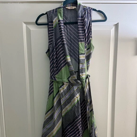 Tory Burch Overprinted Wrap Sleeveless Midi Dress Blue Green 6 - Picture 8 of 10